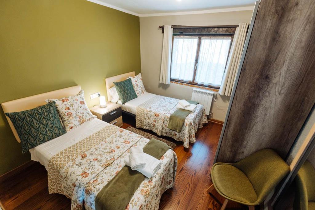 Apartamentos El Coritu Nieda Kültér fotó